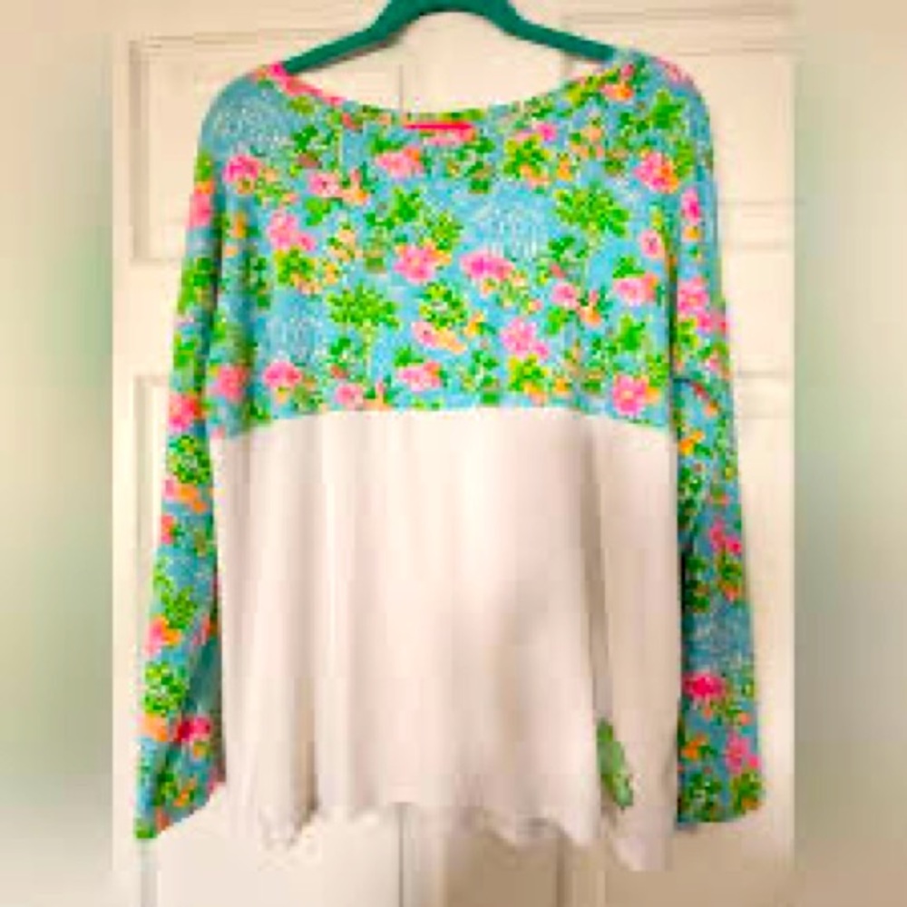 Never Worn Disney x Lilly Finn Top Size L